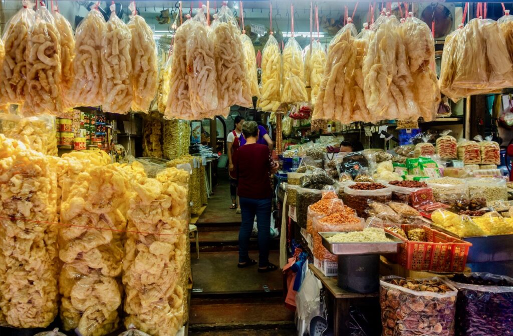 Shop selling dried goods at Bangkok Chinatown